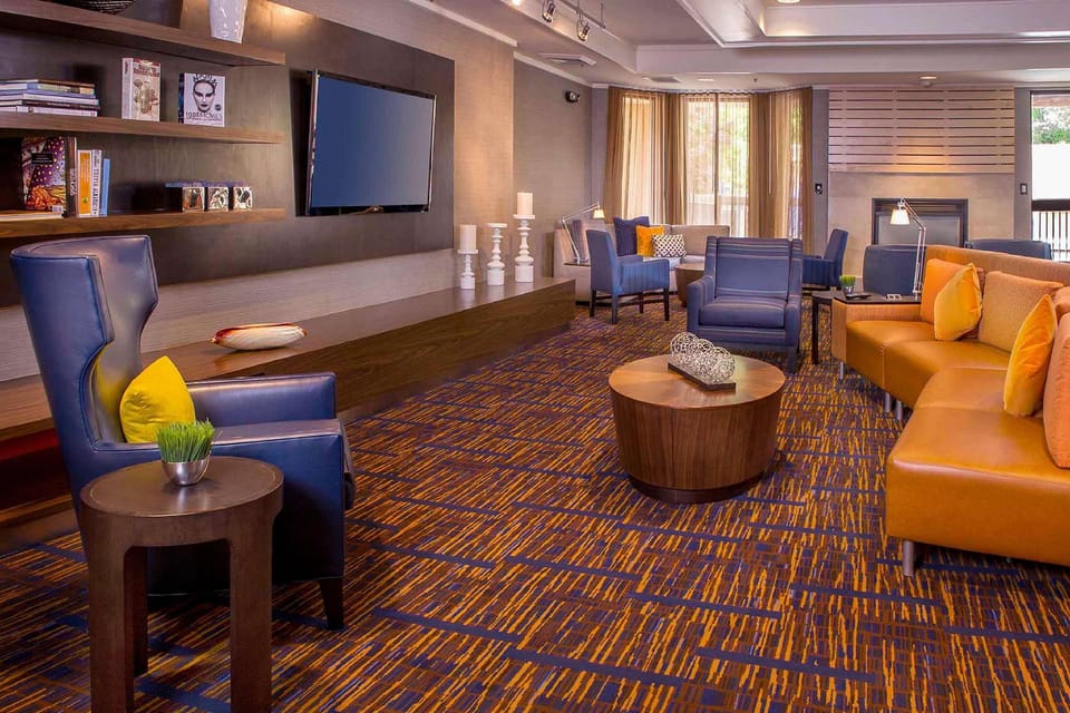 Sonesta Select Durham Research Triangle Park Hotel in Durham