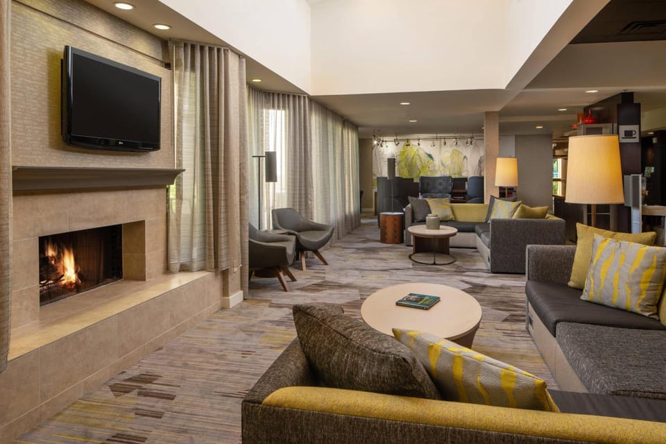 Courtyard by Marriott Jacksonville at the Mayo Clinic Campus/Beaches Hotel in Jacksonville