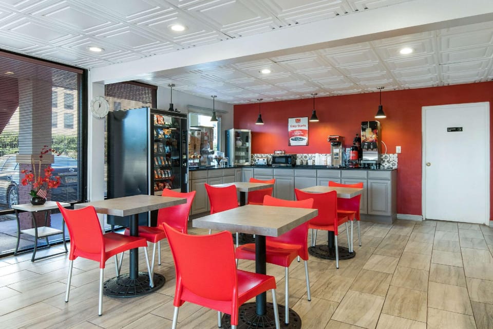 Econo Lodge - Conyers Hotel in Conyers