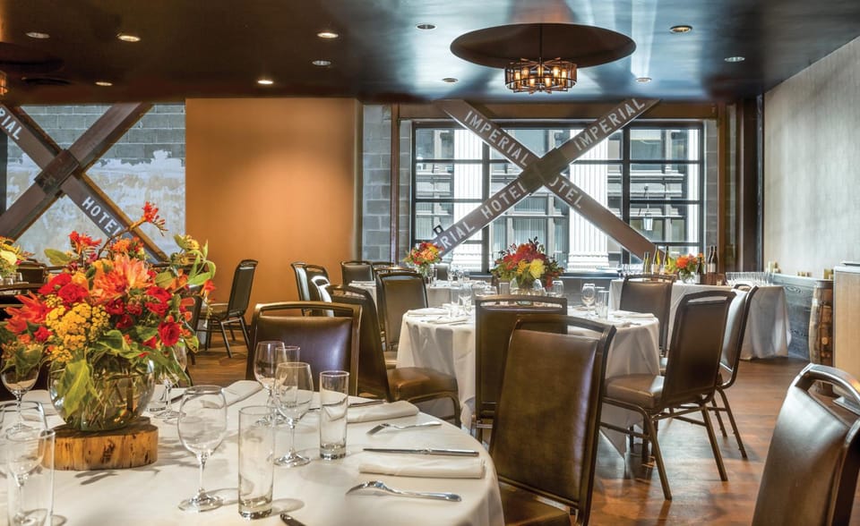 Banquet hall