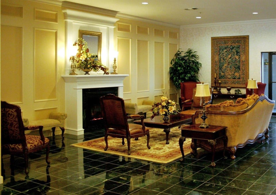Ashmore Inn and Suites Lubbock Motel in Lubbock