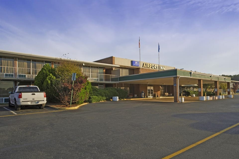 Express Airport Inn Motel in Sandston
