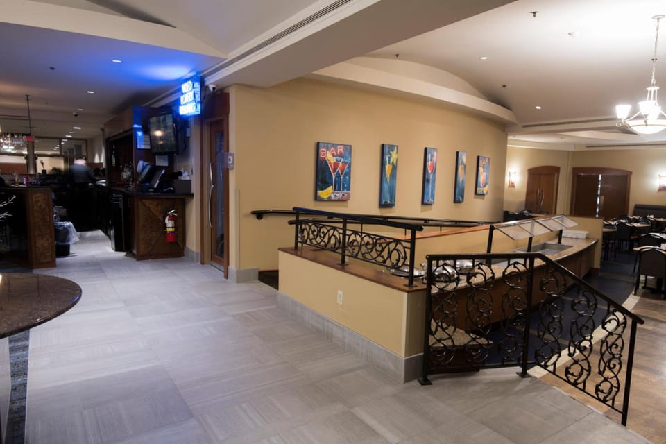 Victoria Inn Hotel and Convention Center Winnipeg Hotel in Winnipeg