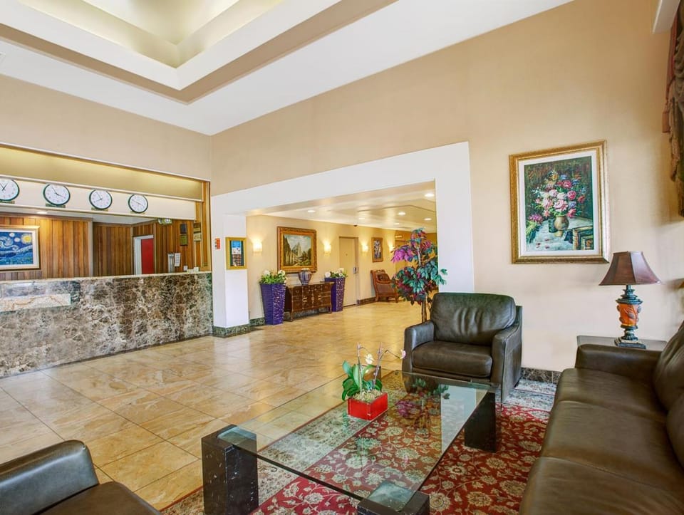 Super 8 By Wyndham Murfreesboro Hotel in Murfreesboro