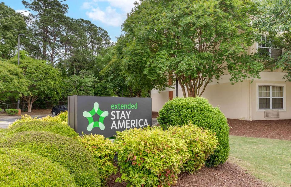 Extended Stay America Select Suites - Fayetteville - Owen Dr. Hotel in Fayetteville
