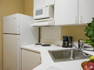 Extended Stay America Select Suites - Fayetteville - Owen Dr. Hotel in Fayetteville