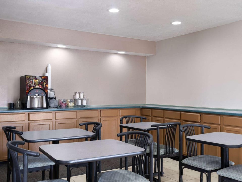 Travelodge by Wyndham Tucson AZ Hotel in Marana