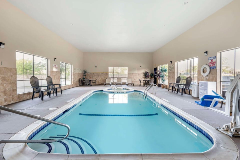 Comfort Inn & Suites Fort Worth - Fossil Creek Hotel in Fort Worth