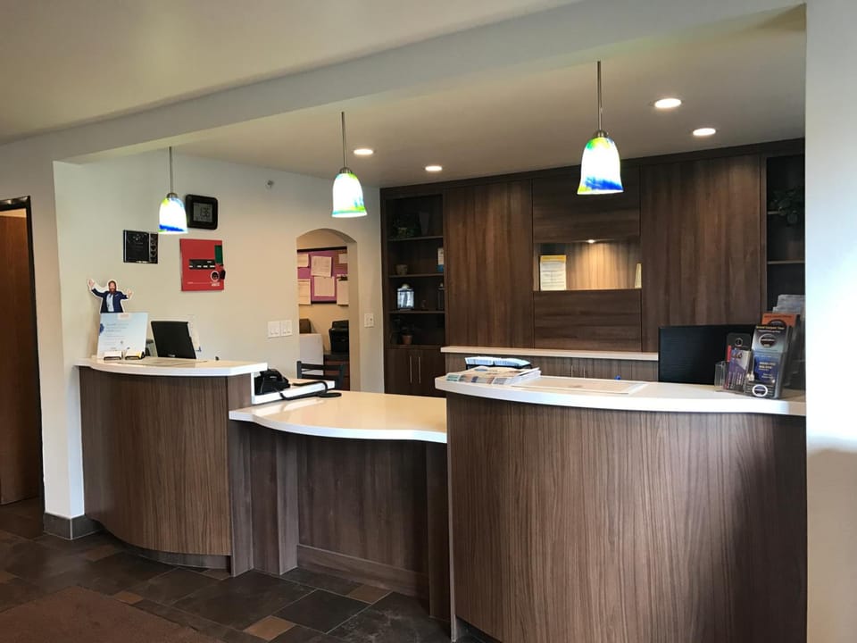 Days Inn & Suites by Wyndham East Flagstaff Hotel in Flagstaff