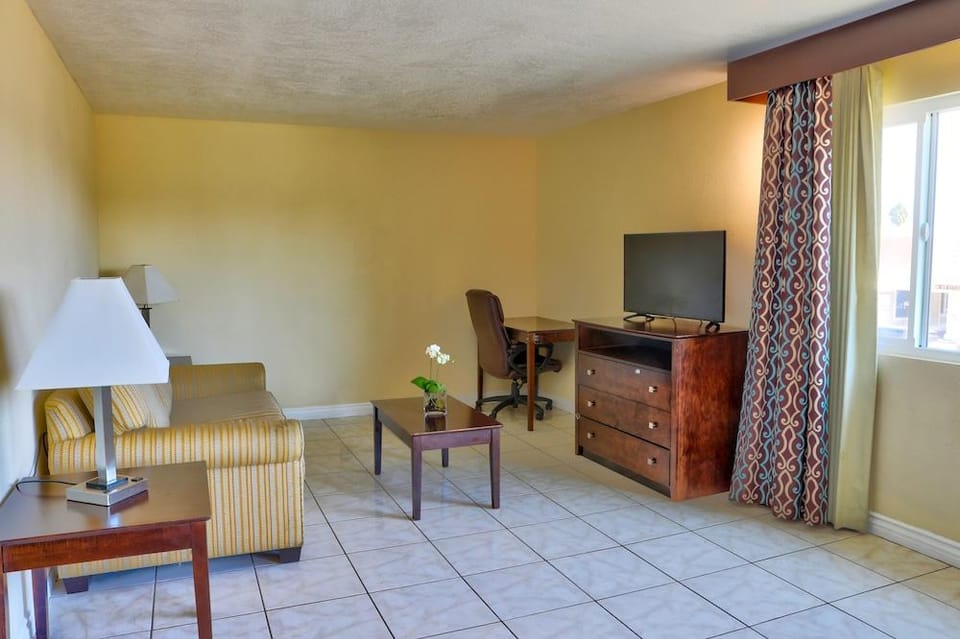 Sunrise Inn San Diego Motel in Point Loma
