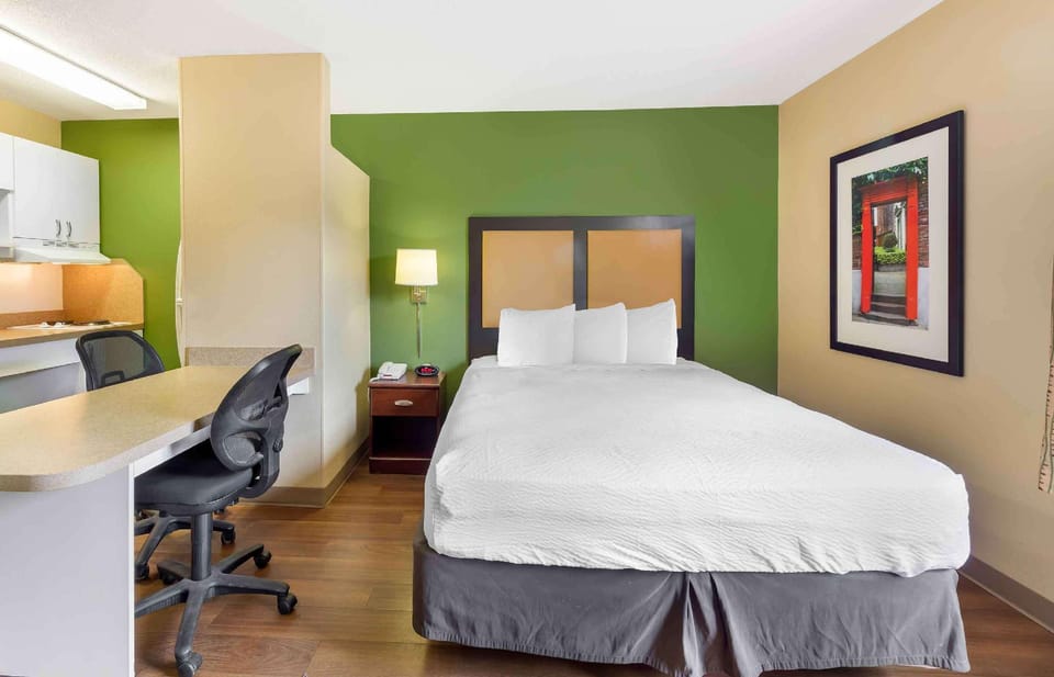 Guestroom