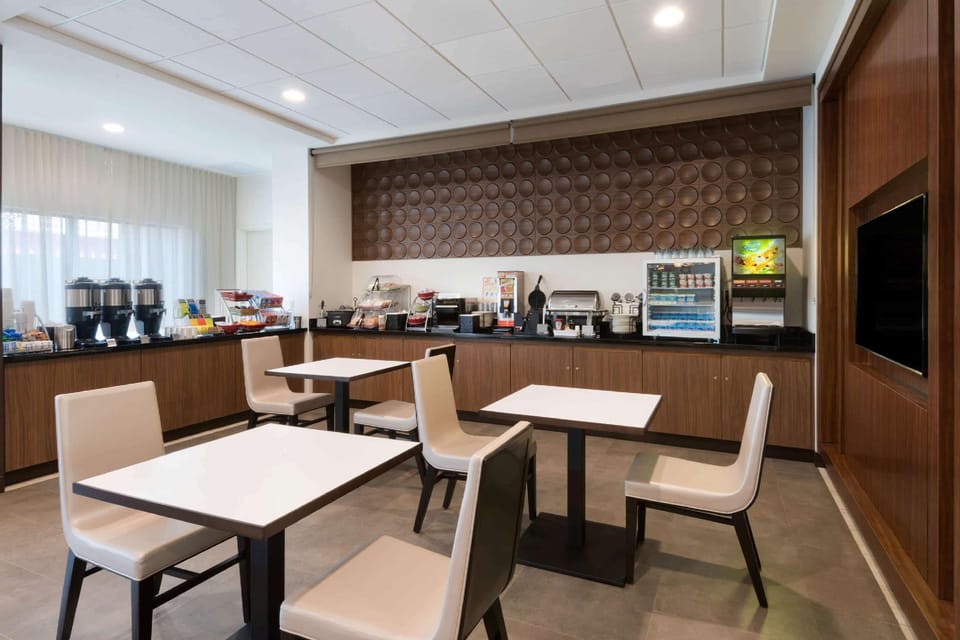 Wingate by Wyndham Sidney Hotel in Montana