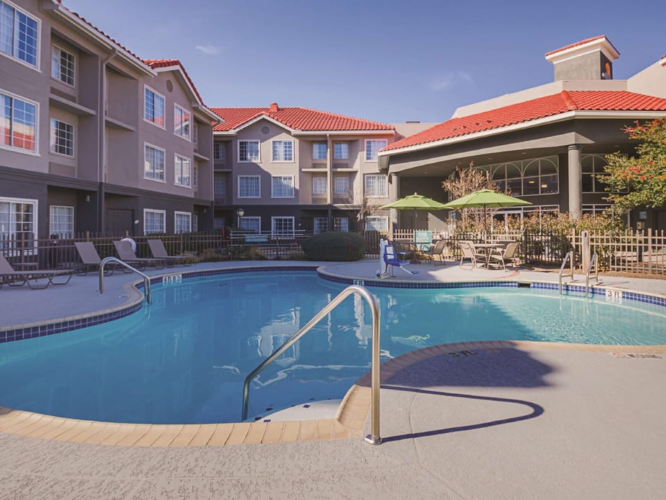 La Quinta Inn & Suites by Wyndham Austin Near The Domain Hotel in Austin