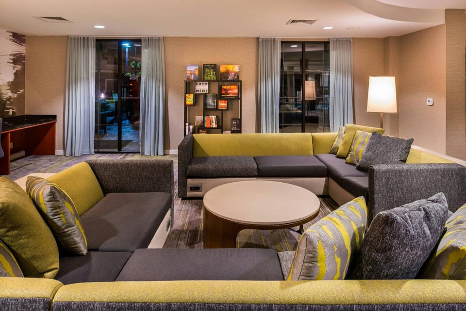 Courtyard by Marriott San Luis Obispo Hotel in San Luis Obispo