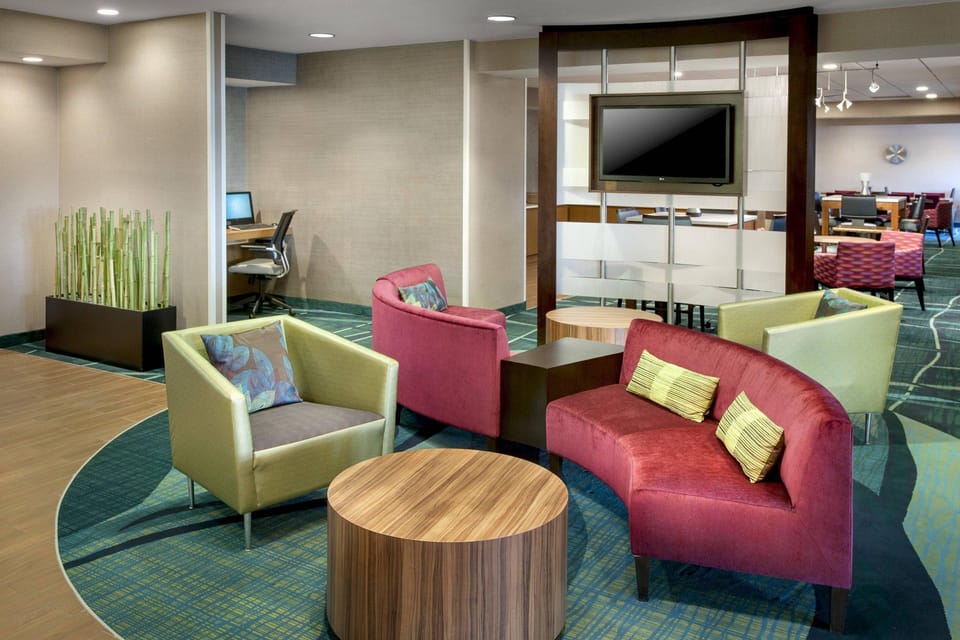 Willow Grove Suites by IHG Hotel in Horsham