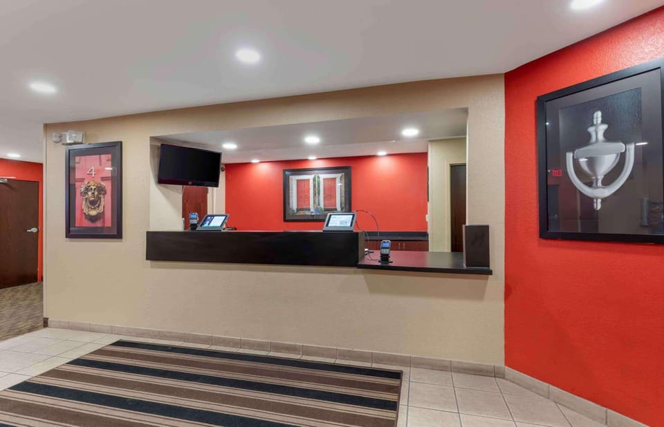 Extended Stay America Select Suites - Austin - Northwest - Lakeline Mall Hotel in Cedar Park