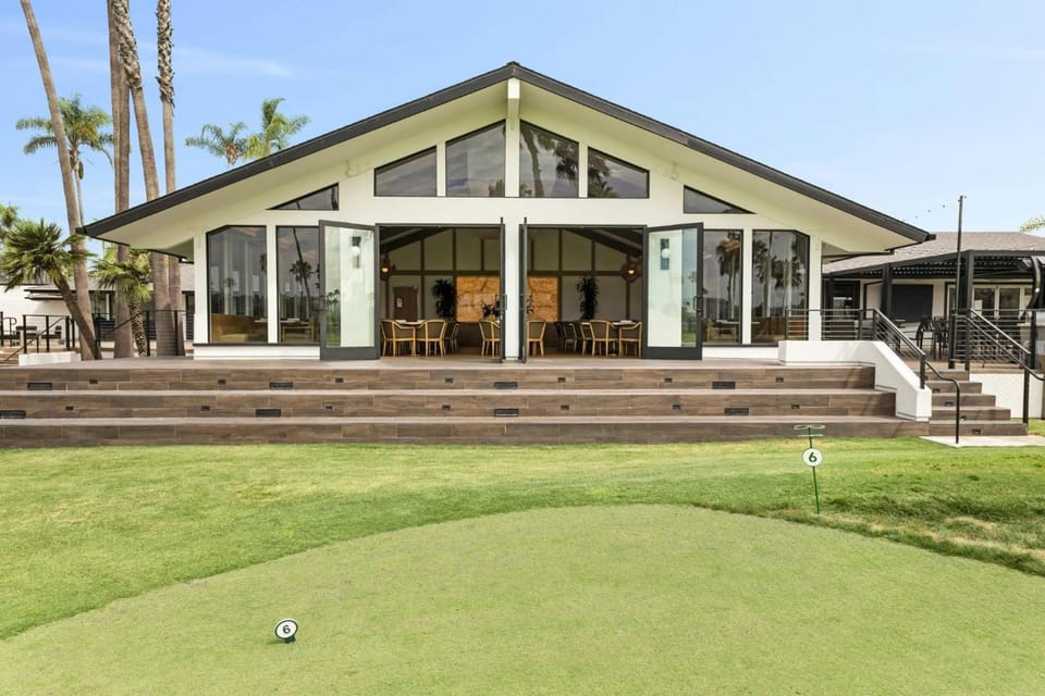 Guesthouse Hotel at La Valle Resort in Rancho Santa Fe
