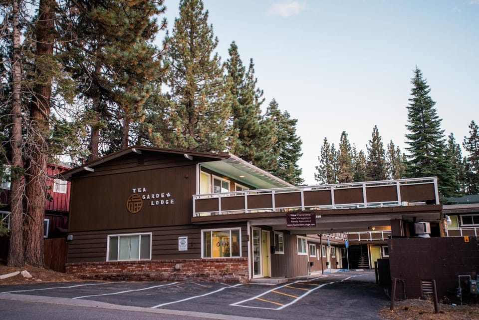 Tea Garden Lodge Lodge in Stateline