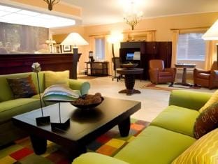 Phoenix Inn Suites Salem Hotel in Salem