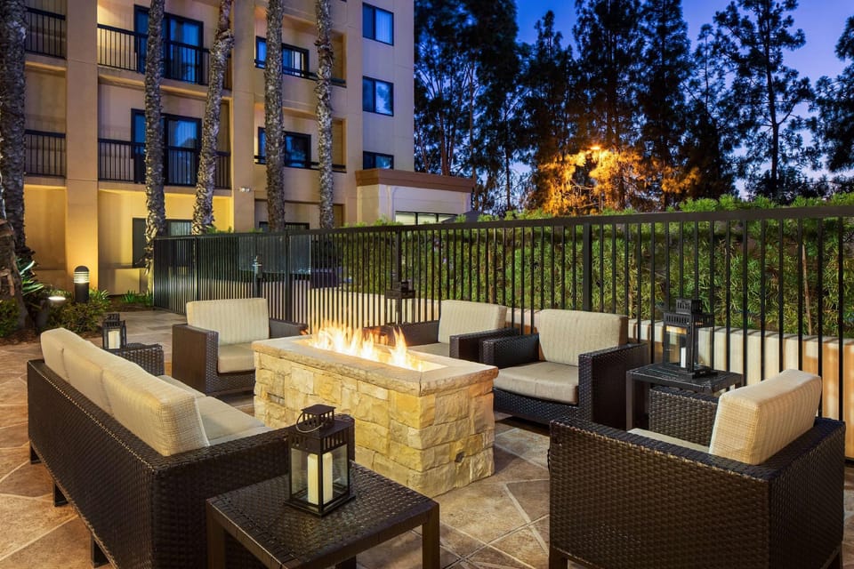 Sonesta Select Laguna Hills Irvine Spectrum Hotel in Laguna Woods