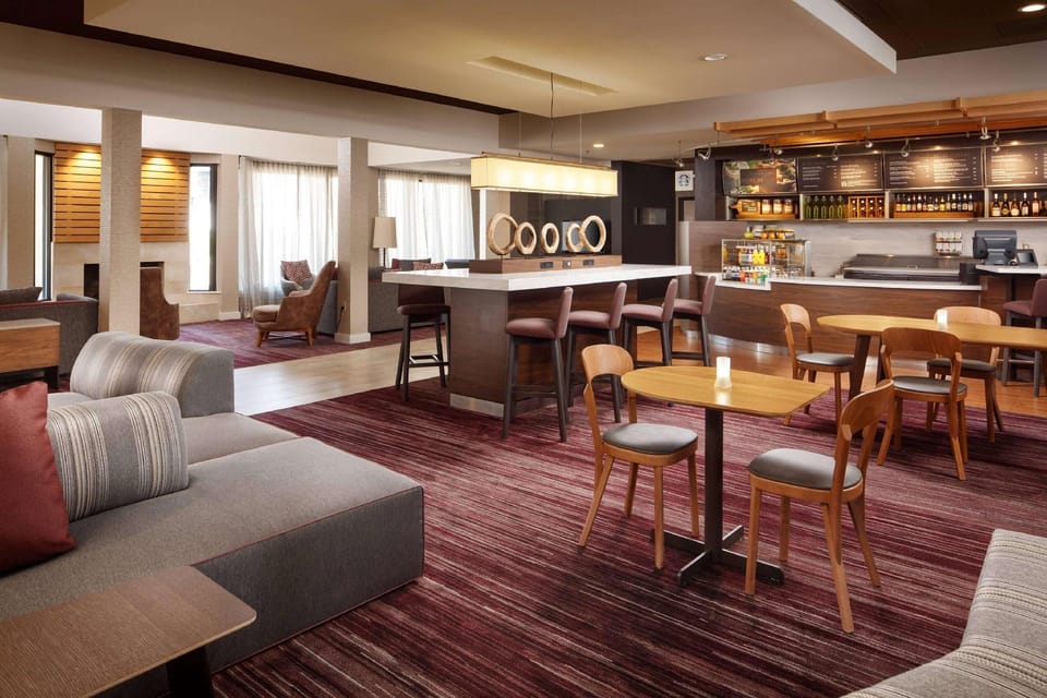 Sonesta Select Laguna Hills Irvine Spectrum Hotel in Laguna Woods