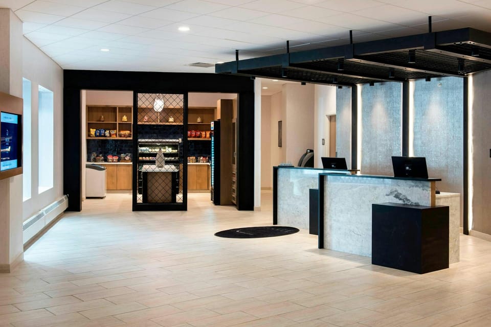 Delta Hotels Utica Hotel in Utica