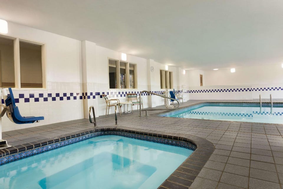 Baymont by Wyndham Salina Hotel in Salina