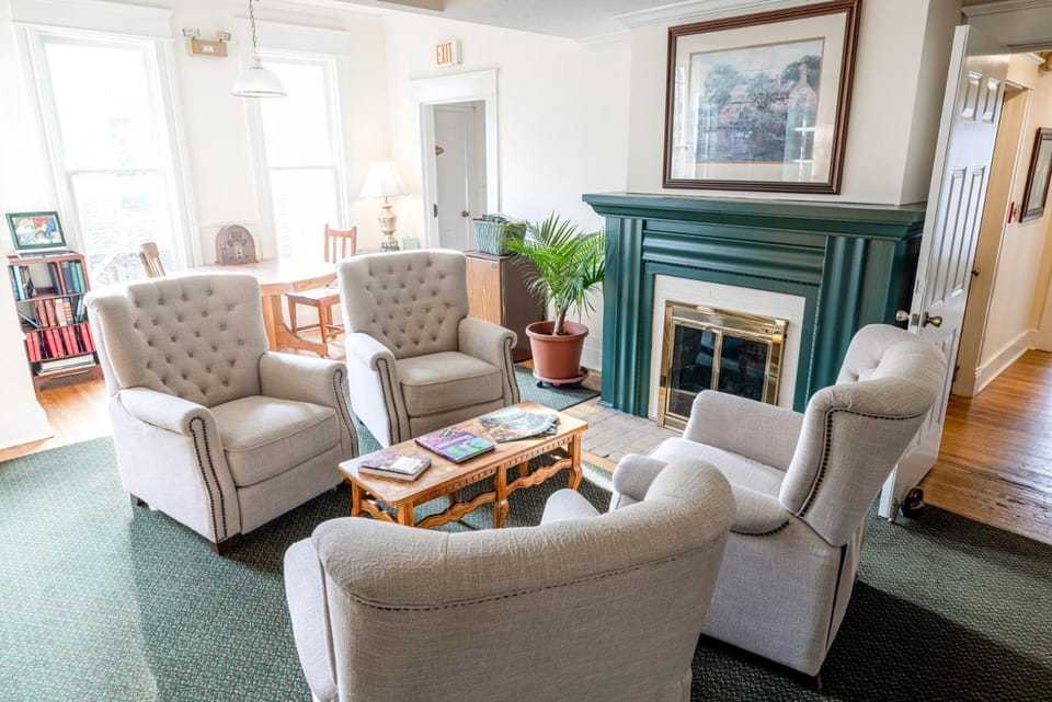 Walnut Street Inn Inn in Springfield