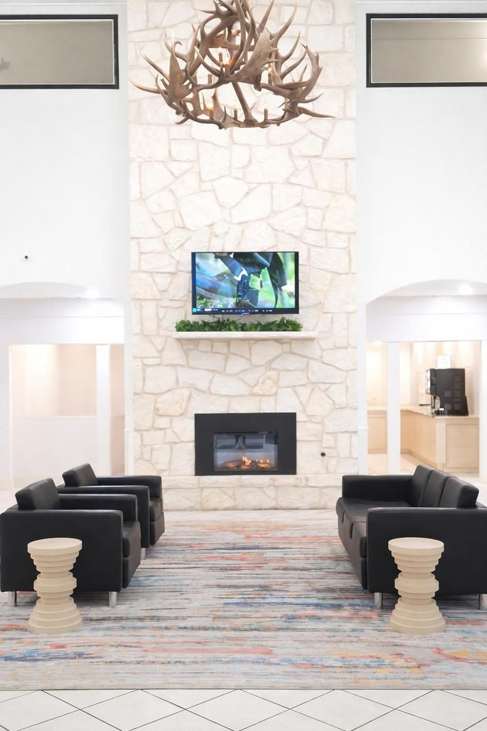 La Quinta Inn & Suites by Wyndham Kerrville Hotel in Kerrville