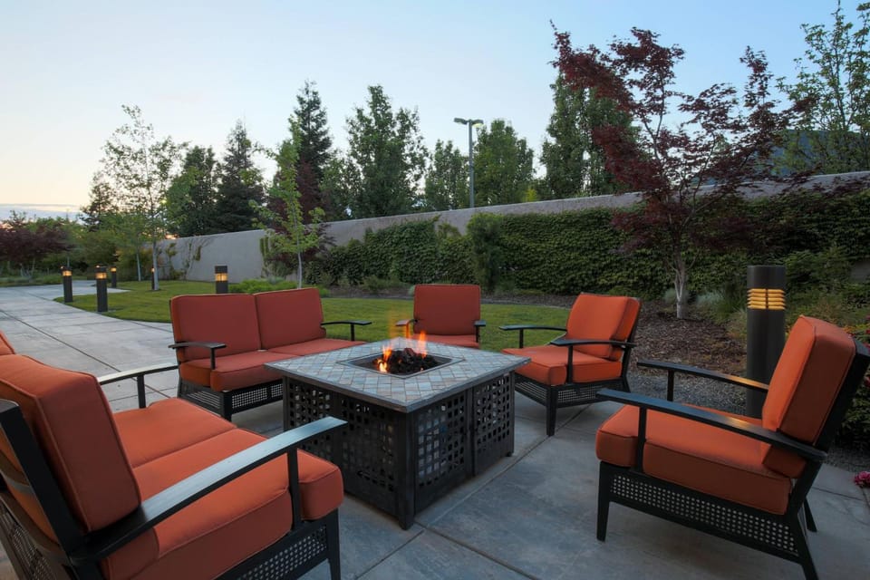 Courtyard by Marriott Chico Hotel in Chico
