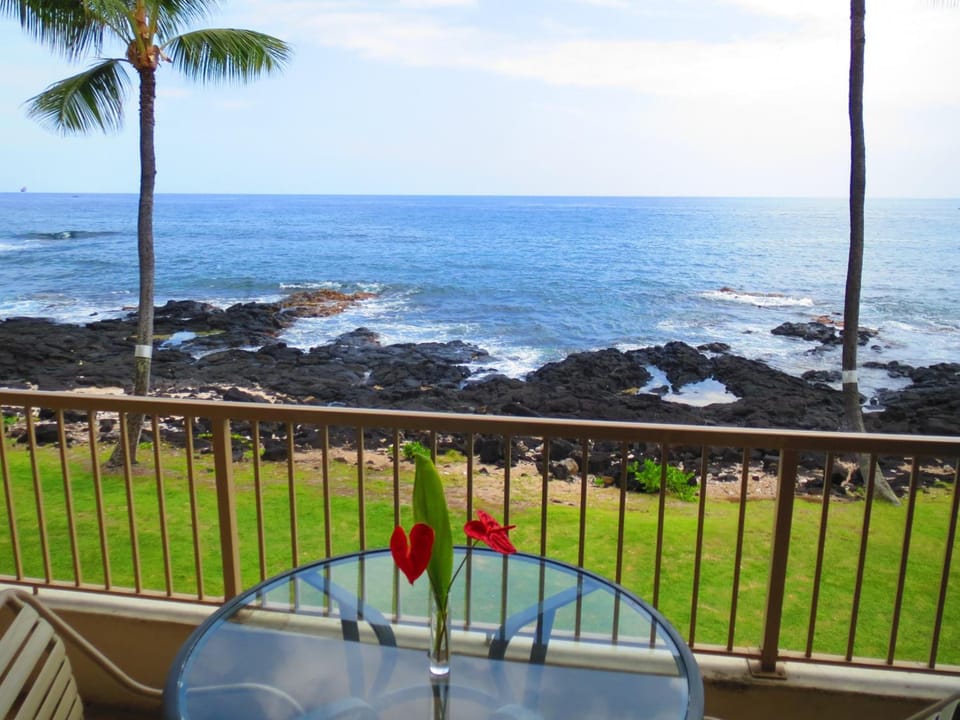 Kona Reef Resort by Latour Group Hotel in Holualoa
