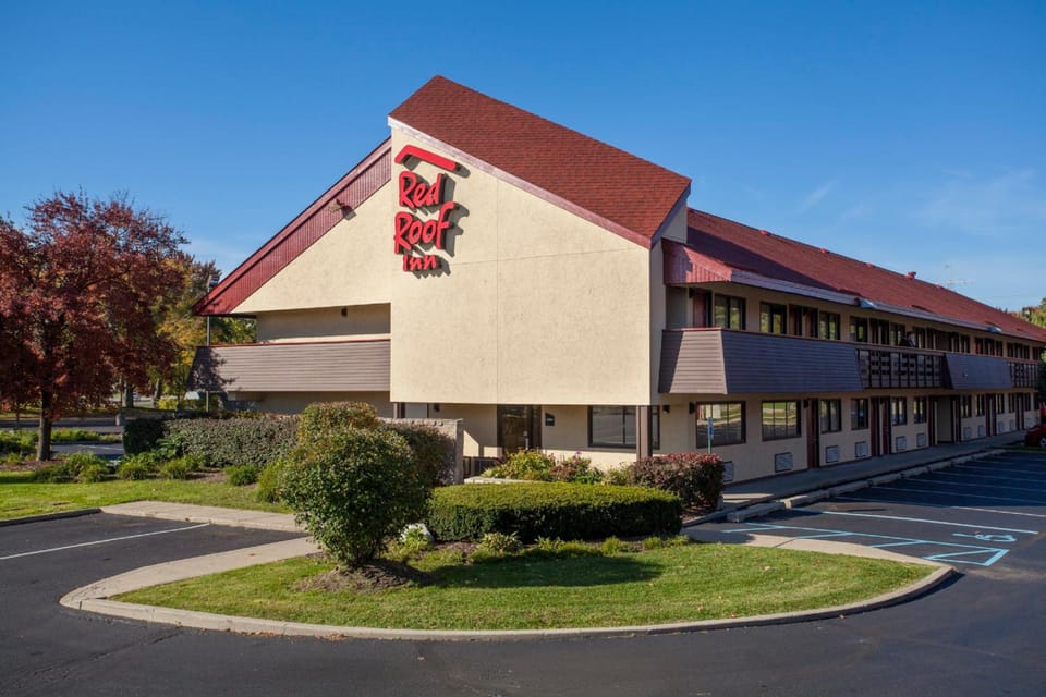 Red Roof Inn Detroit - Troy Hotel in Troy