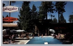 Swimming pool [outdoor]