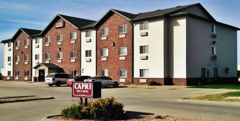 Capri Inn & Suites - Beatrice Hotel in Nebraska