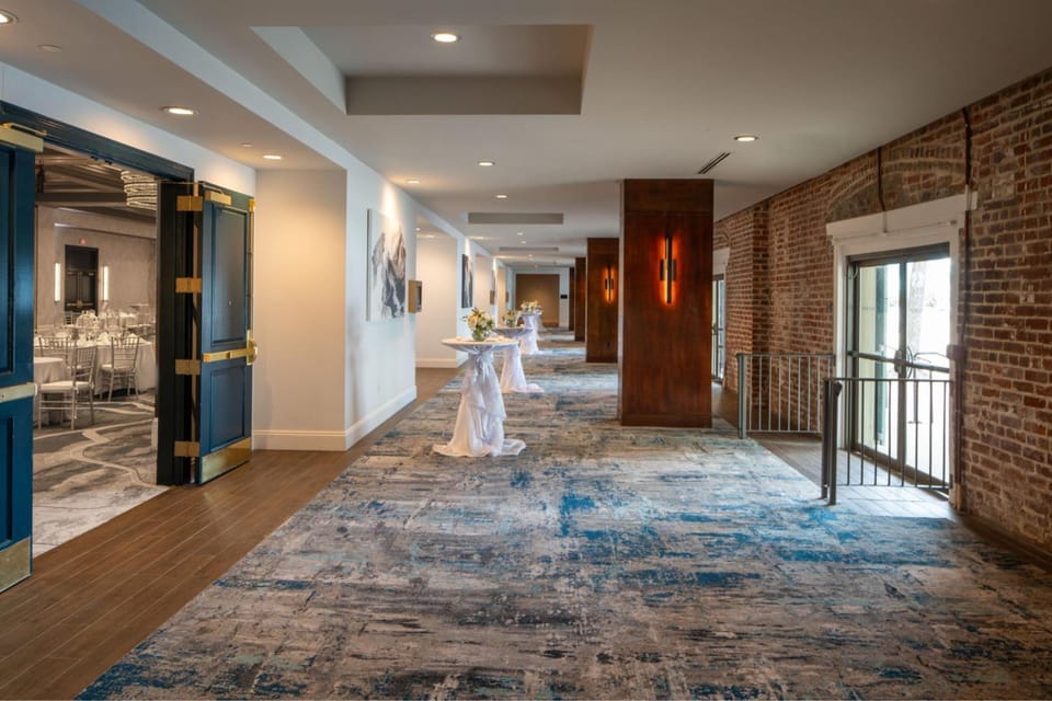 Banquet hall