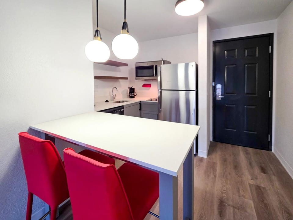 Baymont by Wyndham Auburn Hills South Hotel in Auburn Hills