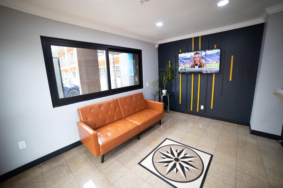 Express Inn & Suites Hotel in Rancho Cucamonga