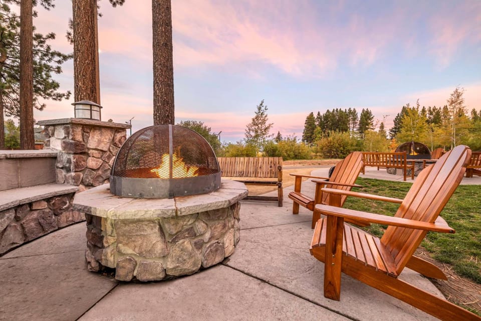 Hilton Vacation Club Lake Tahoe Resort South Hotel in South Lake Tahoe