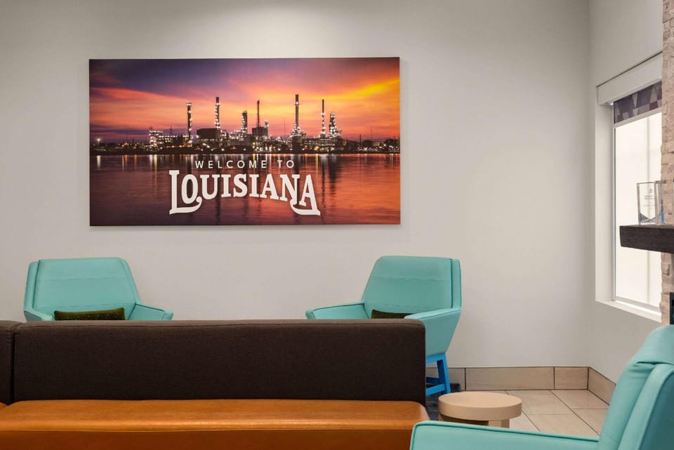La Quinta Inn & Suites by Wyndham Gonzales LA Hotel in Gonzales