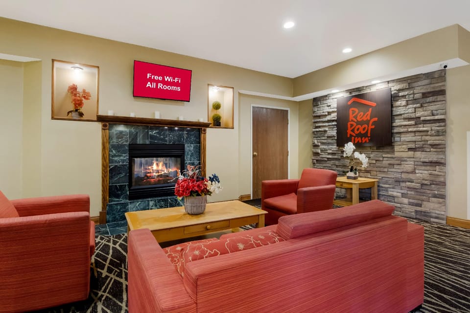 Red Roof Inn South Bend - Mishawaka Hotel in Granger