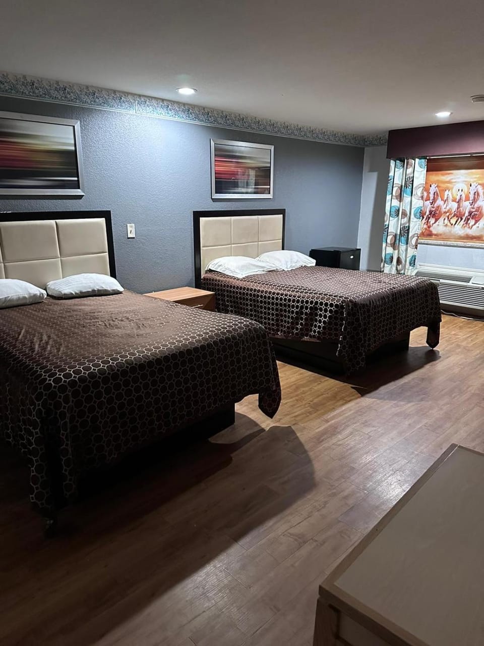 Mustang Inn and Suites Motel in San Antonio