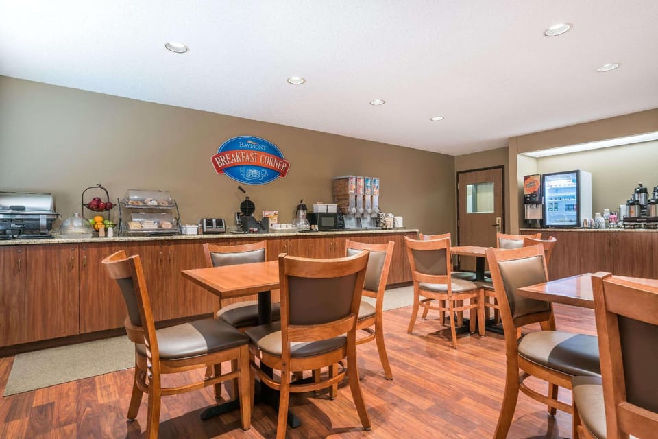 Baymont by Wyndham Marshfield Hotel in Wisconsin