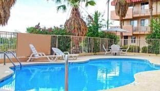 El Paso West Travelodge Hotel in El Paso