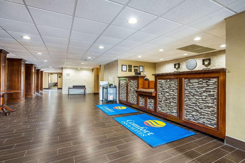 Comfort Inn & Suites Fairborn near Wright Patterson AFB Hotel in Fairborn