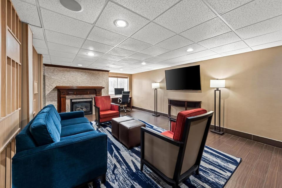 Comfort Inn & Suites Fairborn near Wright Patterson AFB Hotel in Fairborn