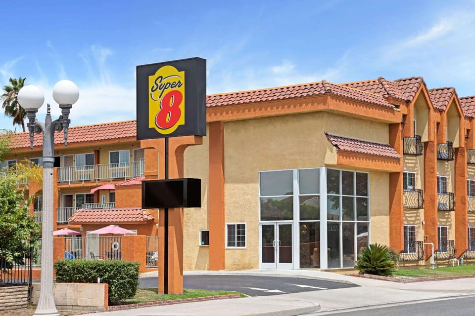 Super 8 By Wyndham Cypress Buena Park Area Hotel in Cypress