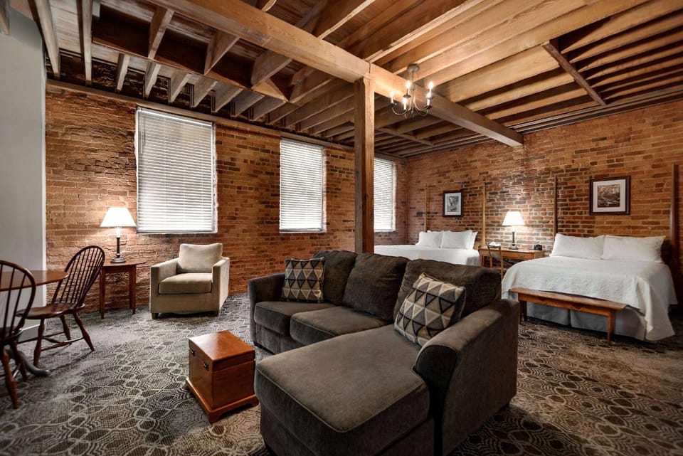 Guestroom
