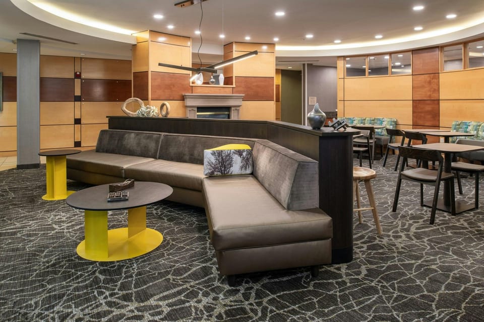 SpringHill Suites by Marriott Medford Hotel in Medford