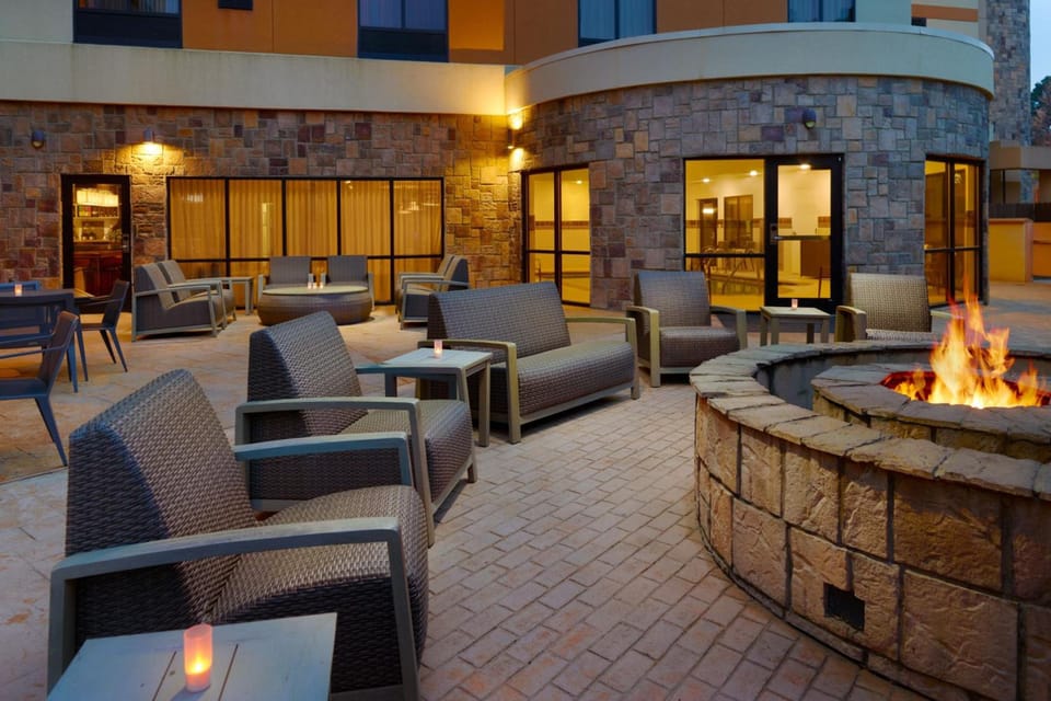 Courtyard by Marriott Atlanta Conyers Hotel in Conyers