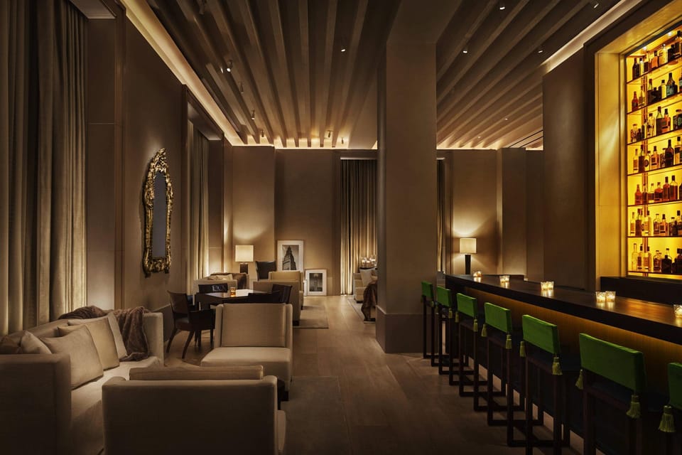 Bar/lounge